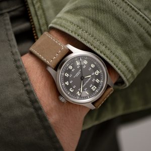 Hamilton Khaki Field Titanium Auto H70545550 - Image 2